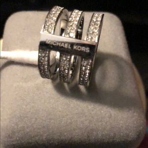 Michael Kors ring